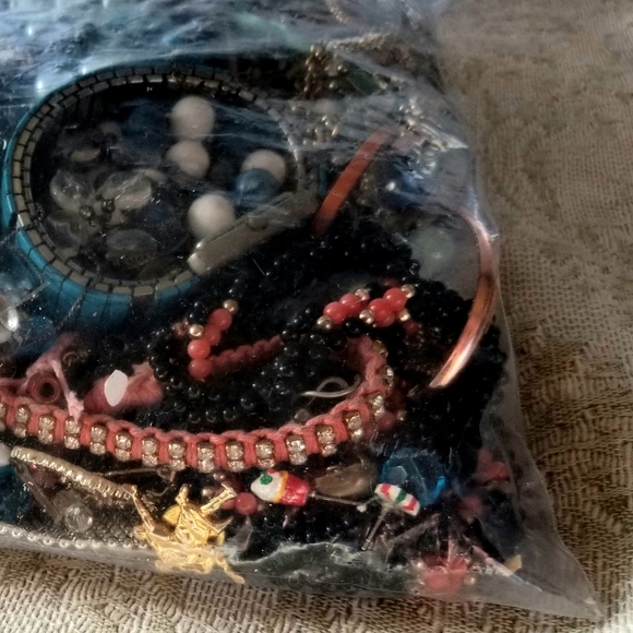 Generous offers  30 % bundles handles with love - Picture 2 of 7